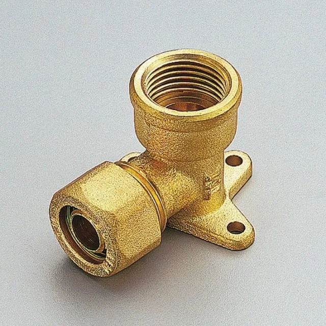 Pex dekkvinkel 18 mm x 1/2" | 1400045